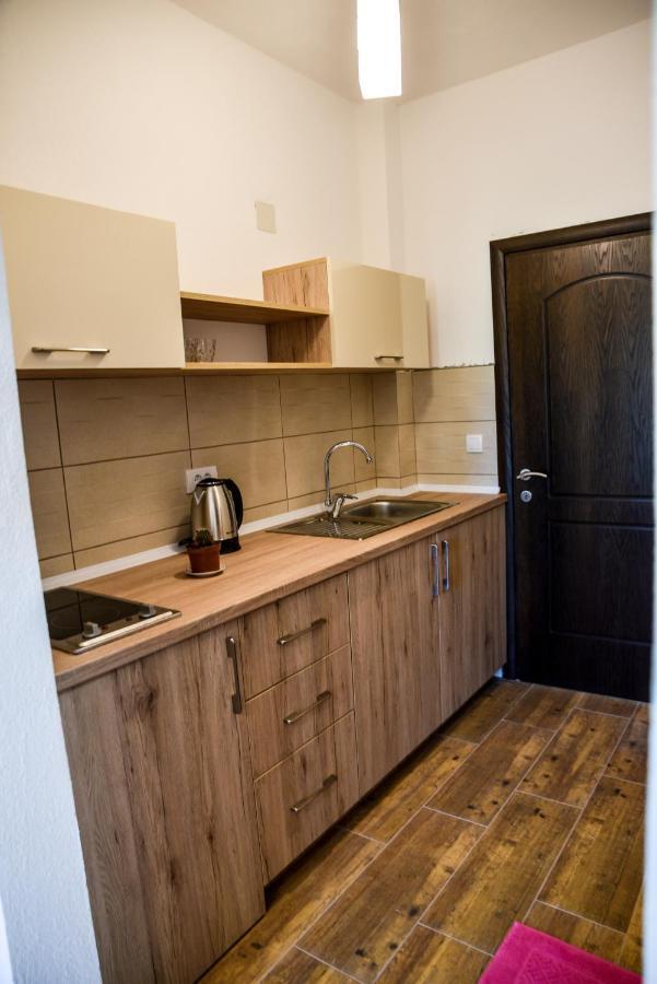 Casa Sinani Hotel Ulcinj Ngoại thất bức ảnh