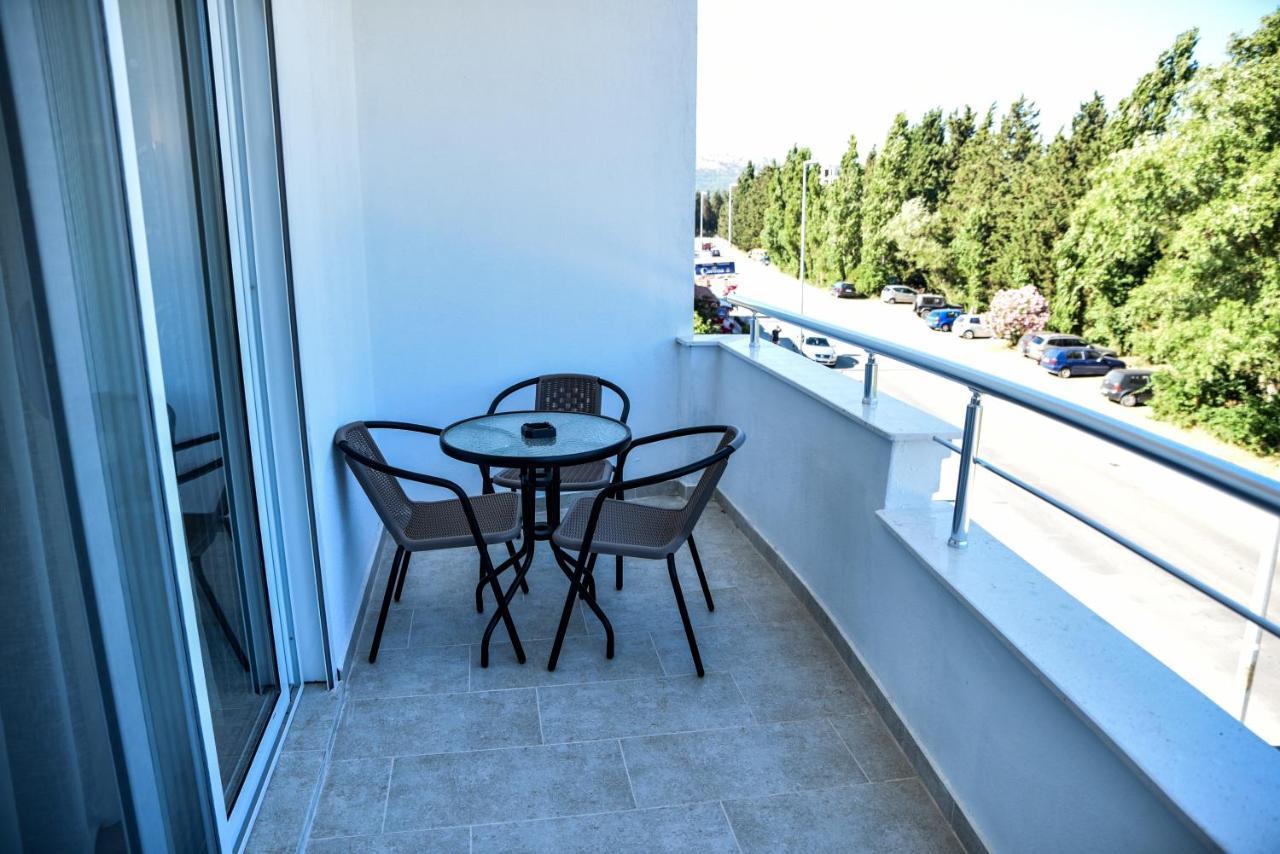 Casa Sinani Hotel Ulcinj Ngoại thất bức ảnh