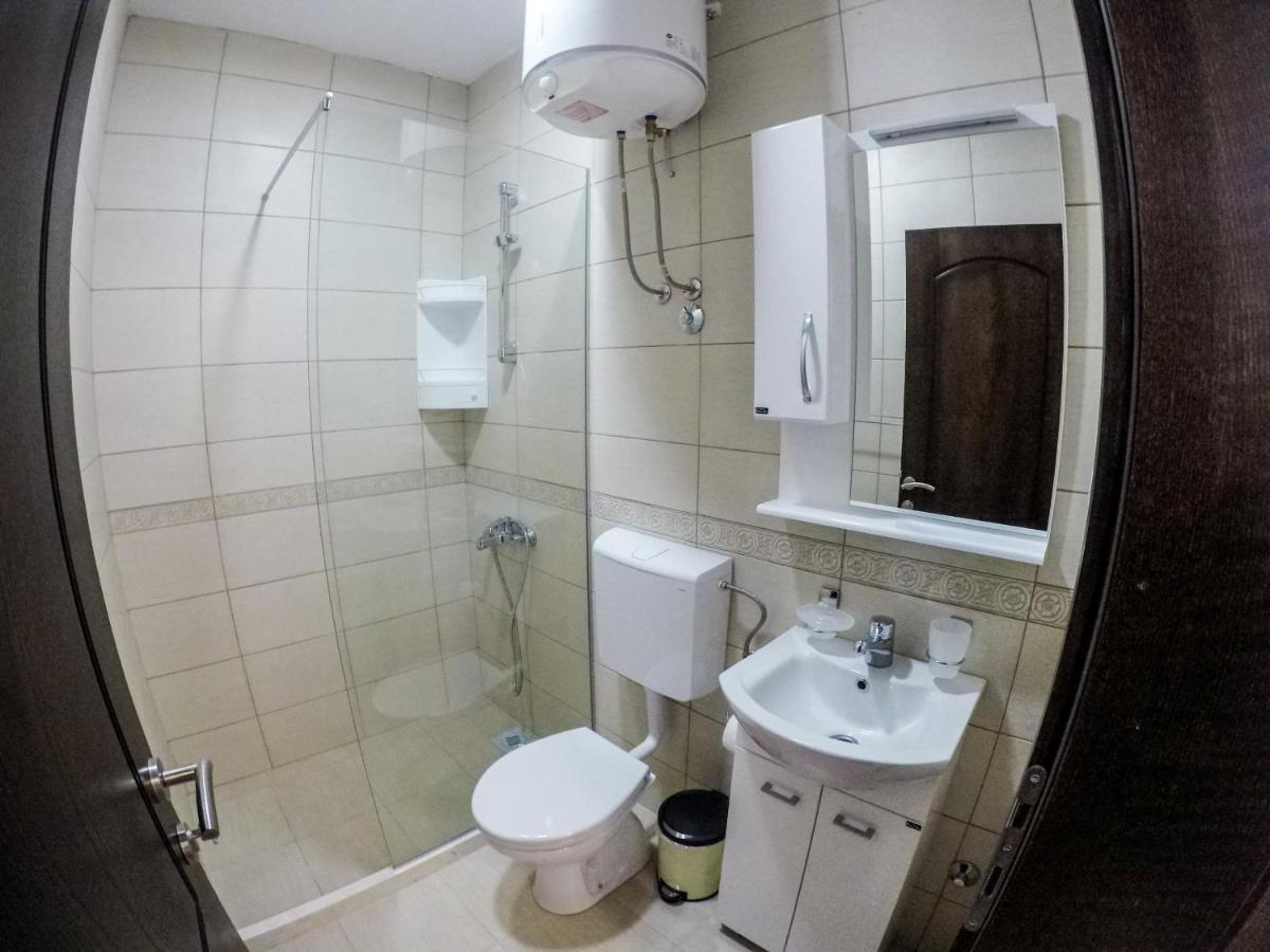 Casa Sinani Hotel Ulcinj Ngoại thất bức ảnh