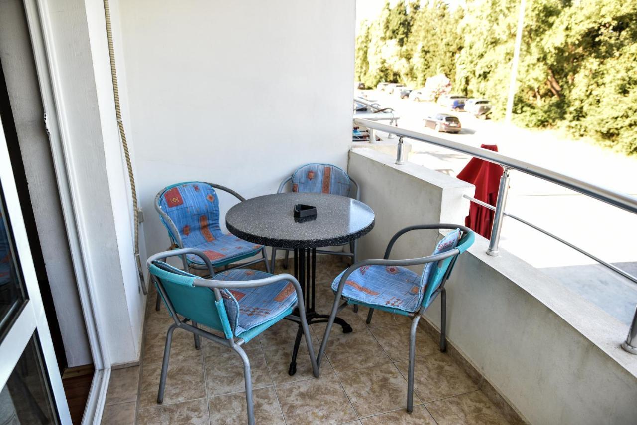 Casa Sinani Hotel Ulcinj Ngoại thất bức ảnh