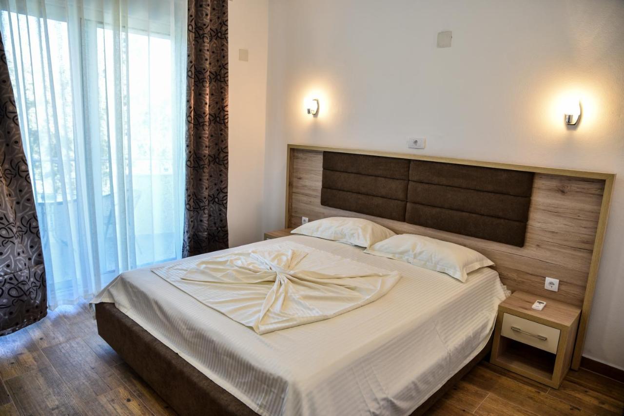 Casa Sinani Hotel Ulcinj Ngoại thất bức ảnh