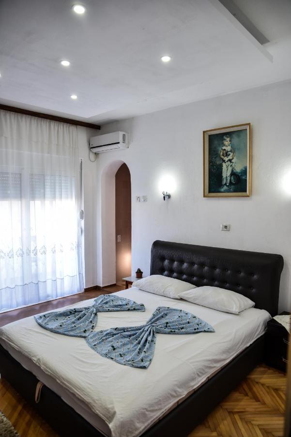 Casa Sinani Hotel Ulcinj Ngoại thất bức ảnh
