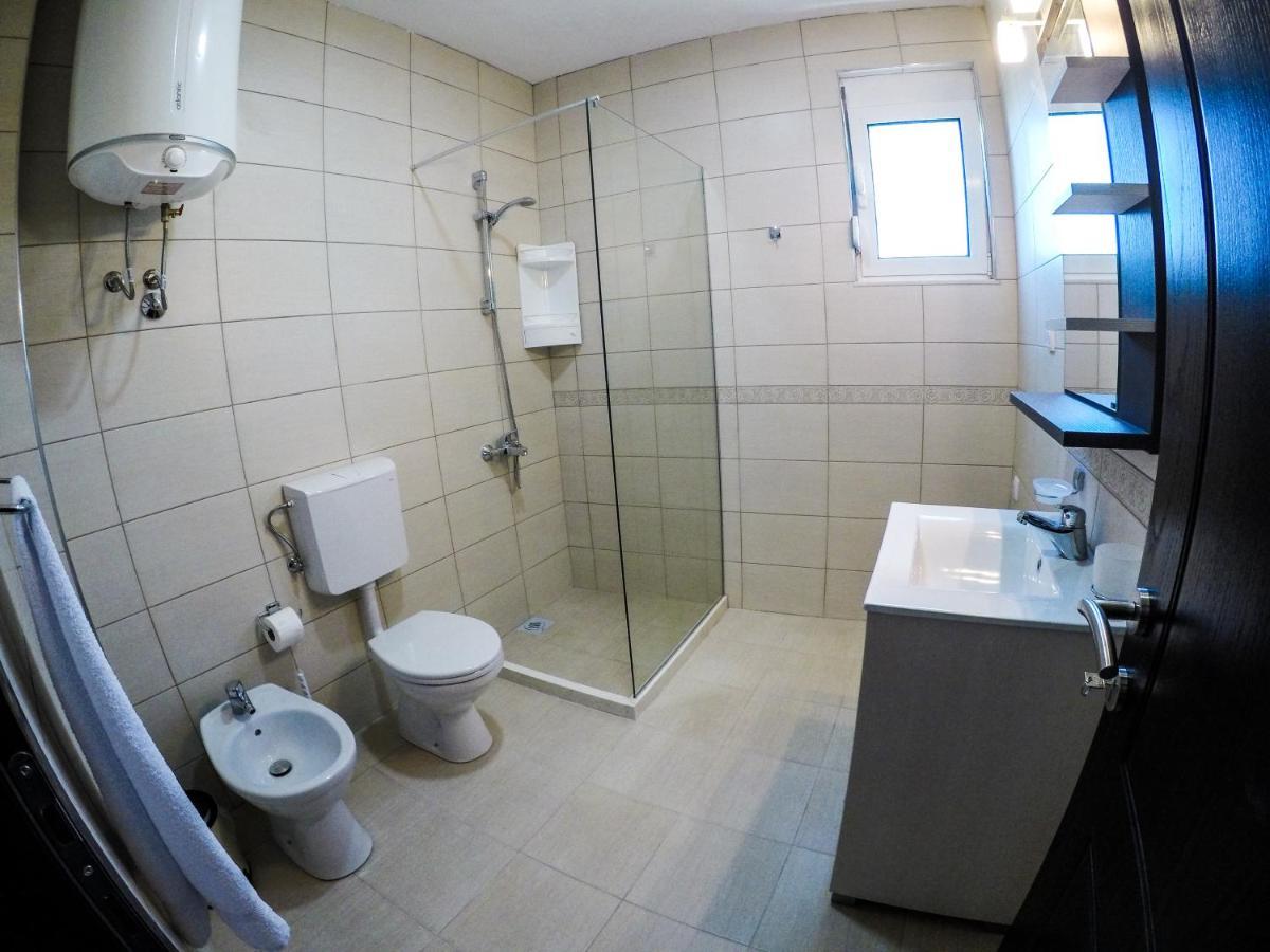 Casa Sinani Hotel Ulcinj Ngoại thất bức ảnh